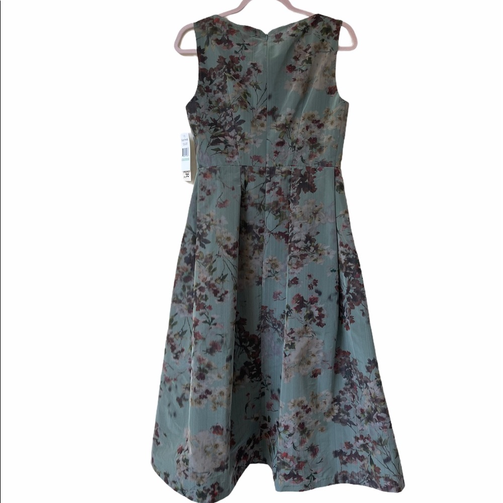 Kay Unger Sleeveless Floral Mid Calf Dress - Picture 3 of 11